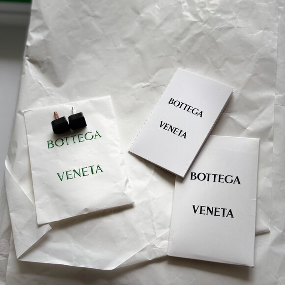 NWT BOTTEGA VENETA MESH BLACK PUMP - Picture 4 of 13